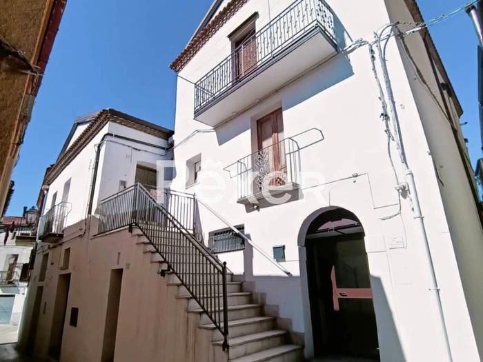 Casa con 6 locali in vendita in Corso Matteotti, Albano di Lucania
