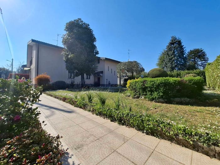 Casa con 6 locali in vendita in Via Cesare Correnti, Bernasconi Buonarroti Bareggia, Lissone