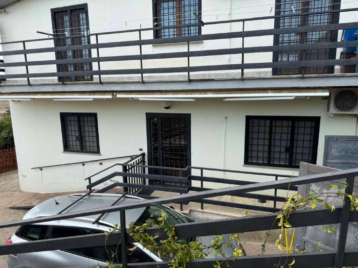 Appartamento trilocale in vendita in via Vittorio Alfieri, Centro, Morlupo