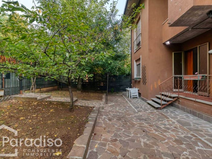 Appartamento con 6 locali in vendita in Via Tiziano Vecellio, Centro, Castel San Pietro Terme