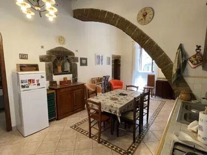 Appartamento quadrilocale in vendita in Vicolo Dell'Arcaccio, Marta