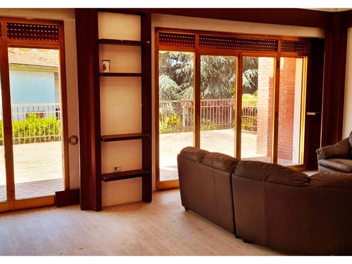 Casa con 6 locali in vendita in Via Bernardino Luini, Cascinetta, Gallarate