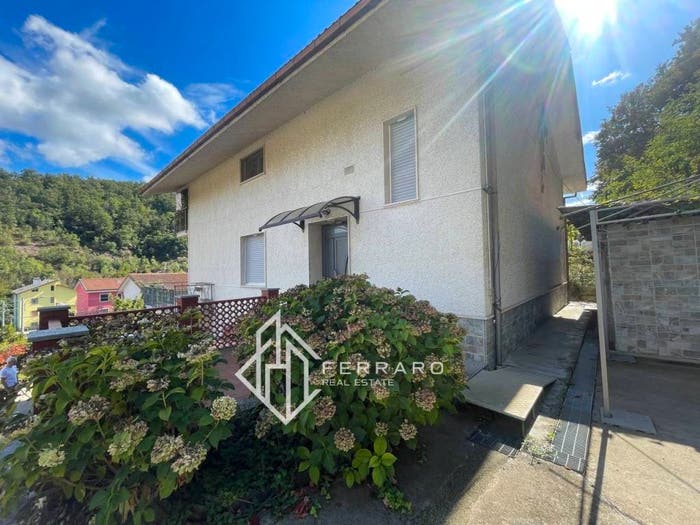 Casa con 6 locali in vendita in Località Ciancaplino, Piani, Plodio
