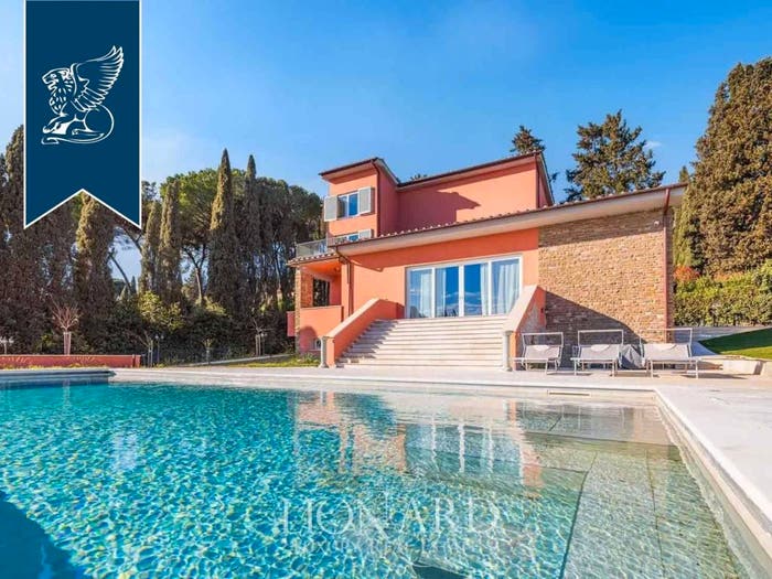 Casa con 6 locali in vendita in Coverciano, Firenze