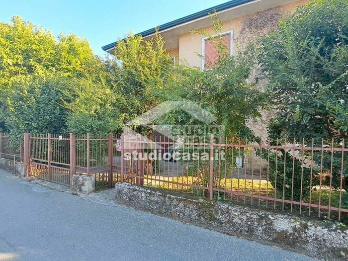 Casa quadrilocale in vendita in Via San Rocco, Centro, Ricengo
