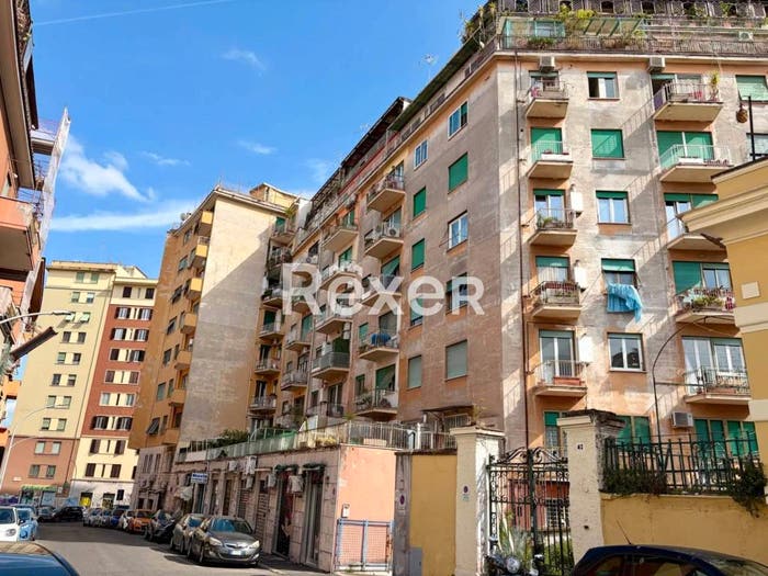 Appartamento trilocale in vendita in Via Alba, Re di Roma, Roma