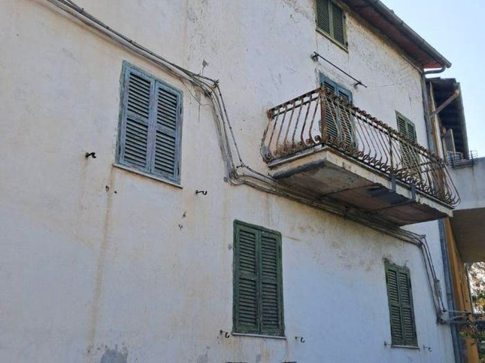 Casa quadrilocale in vendita in Via Maria Lucia, Bassano Romano