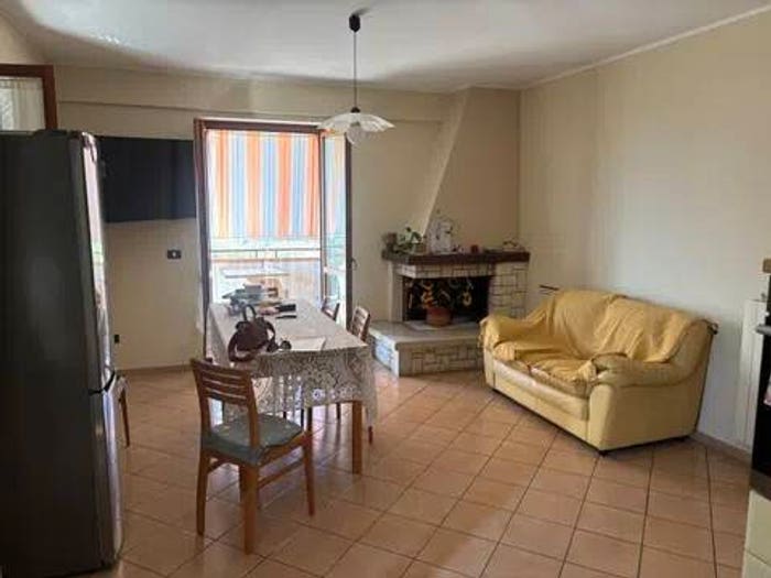Appartamento quadrilocale in vendita in Morrone SNC, Centro, Teano