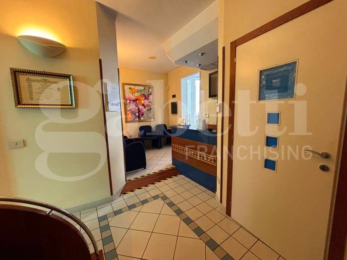 Appartamento quadrilocale in vendita in viale ravenna, Milano Marittima, Cervia