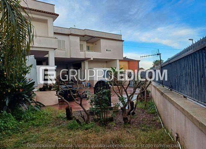 Casa con 6 locali in vendita in Via S Antonio Casapesenna CE Italia, Casapesenna