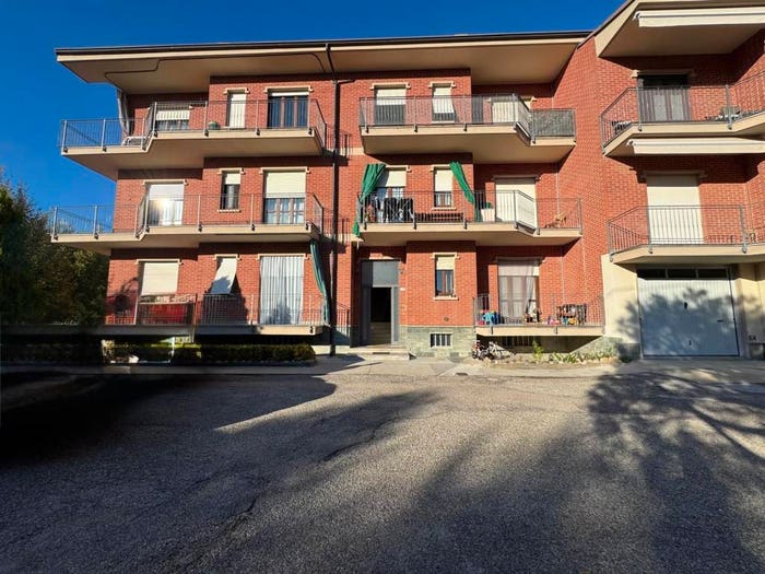 Appartamento trilocale in vendita in Via dei Platani, Gallo, Grinzane Cavour