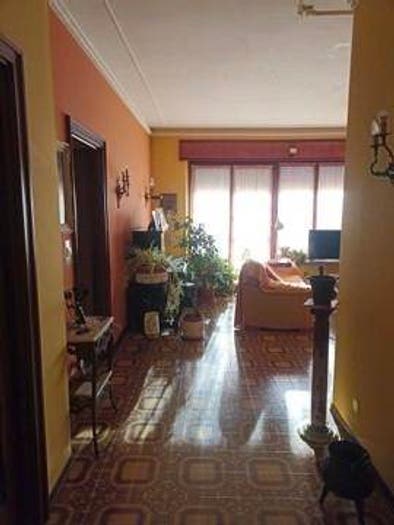 Casa con 6 locali in vendita in Via Umberto I, Centro, Mombercelli