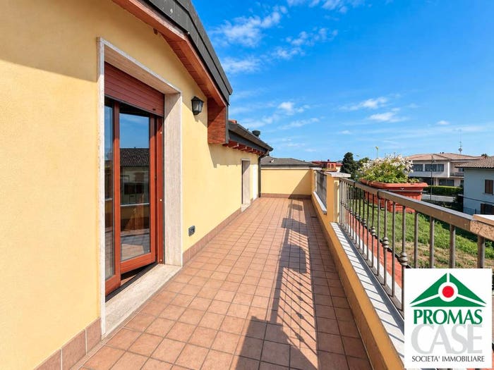 Appartamento bilocale in vendita in Via Giuseppe Garibaldi, Misano di Gera d'Adda