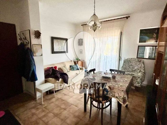Appartamento trilocale in vendita in Via Vito La Rocca, Semicentro, Alcamo