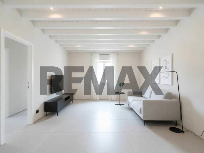 Casa con 6 locali in vendita in Centro, Levico Terme