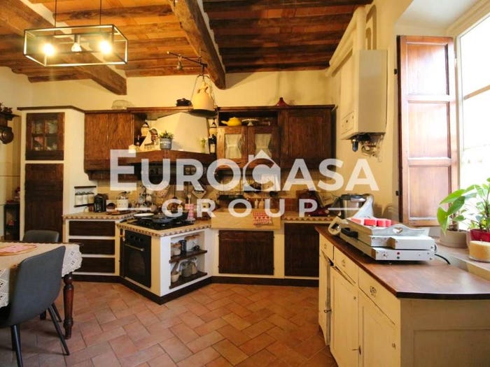 Casa quadrilocale in vendita in Radd Ss dell'Abetone e del Brennero, Santa Maria del Giudice, Lucca