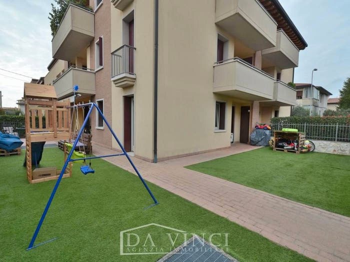 Appartamento trilocale in vendita in Via Vittore Carpaccio, Centro, Bassano del Grappa
