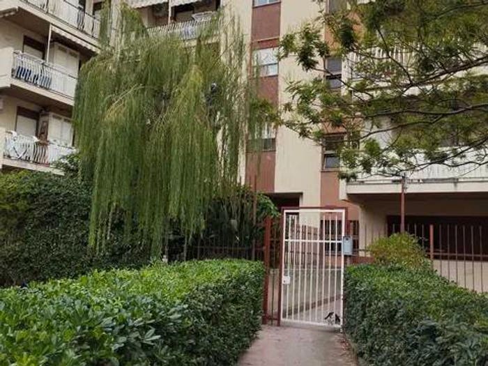 Appartamento con 6 locali in vendita in Vico Del Maró, Annunziata Bassa, Messina