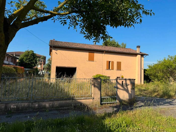 Casa con 6 locali in vendita in Via Antonio Vivaldi, Centro, Castello d'Argile
