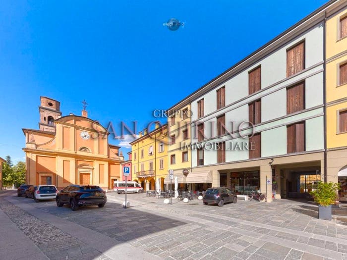 Appartamento trilocale in vendita in PIAZZA ROMA, Centro, Campagnola Emilia