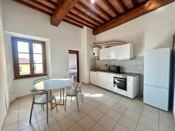 Appartamento trilocale in vendita in Via dei Fossi, Centro, Cerreto Guidi
