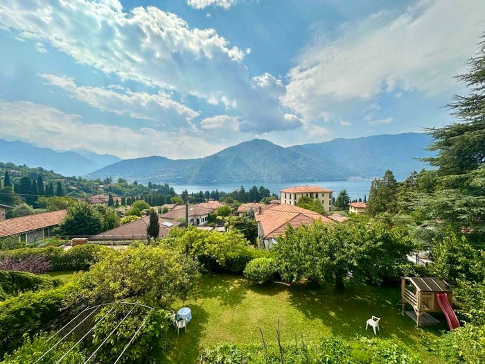 Appartamento trilocale in vendita in Via Quaranta Martiri, Tremezzo, Tremezzina