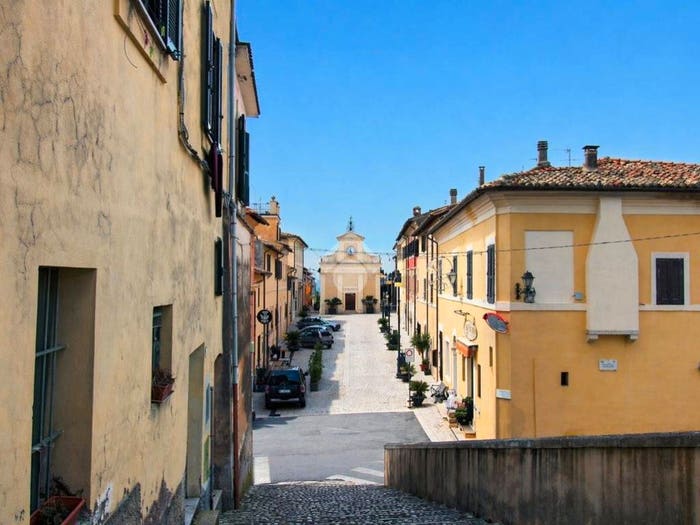 Appartamento con 6 locali in vendita in Via giuseppe garibaldi, Centro, Poggio Catino
