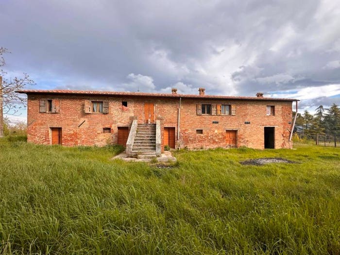 Casa con 6 locali in vendita in Piana, Castiglione del Lago