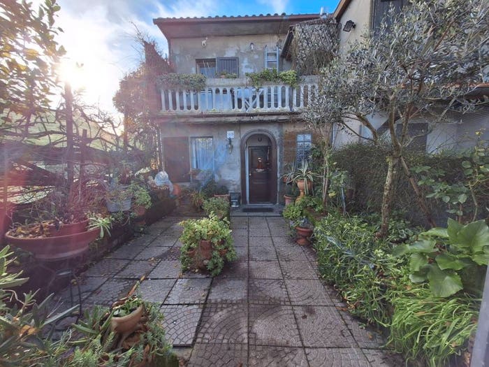 Casa con 5 locali in vendita in Strada Palareto Teodorano, Meldola