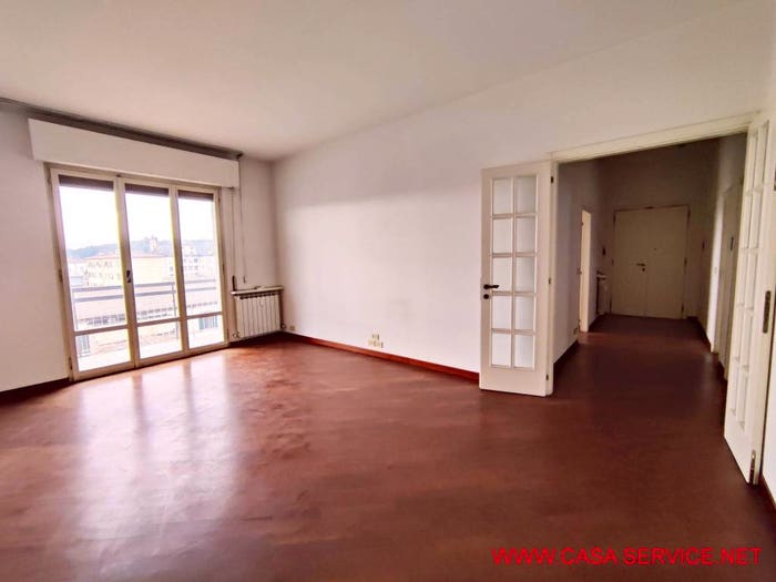 Appartamento quadrilocale in vendita in Via Ottorino Respighi, Città, Montevarchi