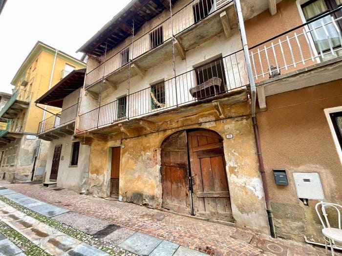 Casa quadrilocale in vendita in Via Regina Margherita, Centro, Corio