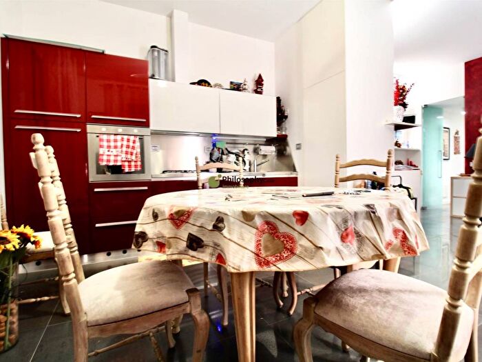 Appartamento quadrilocale in vendita in Via Redipuglia, Adriatico, Ancona