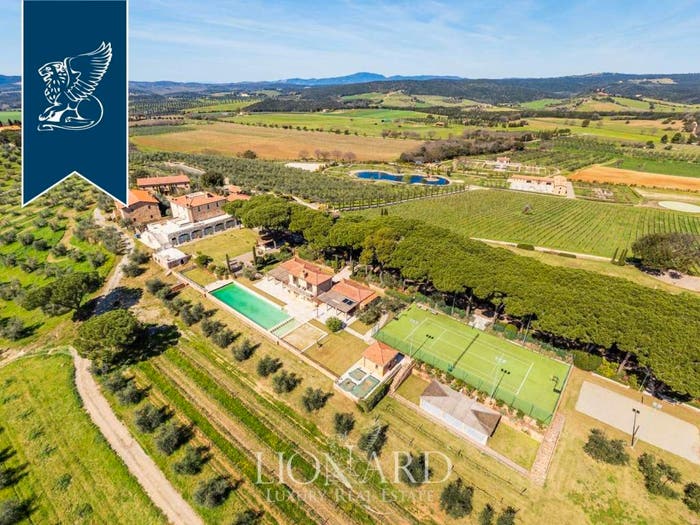 Casa con 6 locali in vendita in Massa Marittima