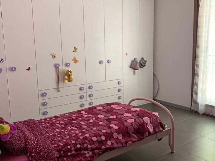 Casa con 6 locali in vendita in Via San Giacomo in Foglia snc, Urbino