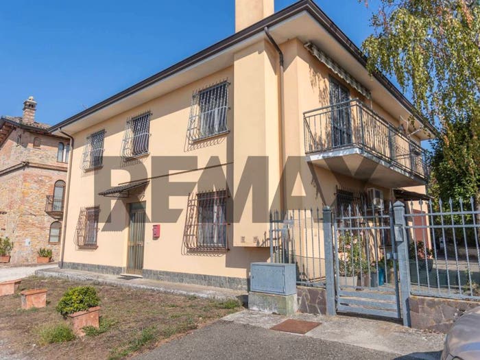 Casa con 6 locali in vendita in VIA CASE SPARSE FORNACE FULGONI, Castell'Arquato