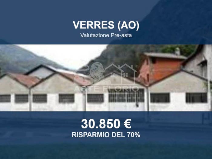 Appartamento con 6 locali in vendita in Via des Alpes, Centro, Verrès
