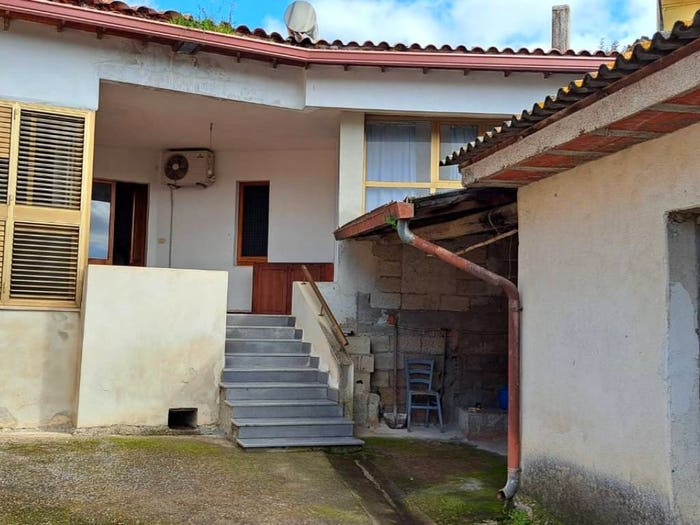 Casa con 6 locali in vendita in Via Fontana Nuova, Villa Sant'Antonio