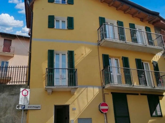 Appartamento trilocale in vendita in Vercurago