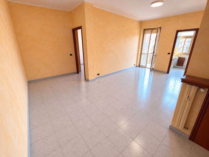 Appartamento trilocale in vendita in Via Alessandro Manzoni, Nichelino