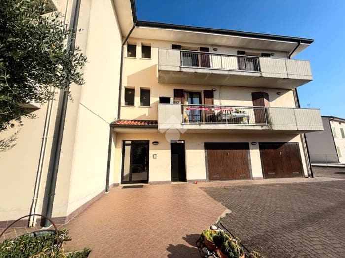 Appartamento trilocale in vendita in Str Sacca, Centro, Pegognaga