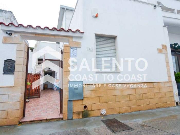 Appartamento con 5 locali in vendita in Via Paolo Veronese, Melissano