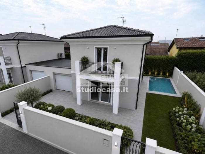 Casa con 5 locali in vendita in Via Battaglia di Lepanto, Ombriano Sabbioni San Carlo, Crema