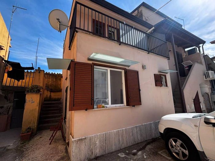 Appartamento bilocale in vendita in Via Bellomo, Puccianiello, Caserta