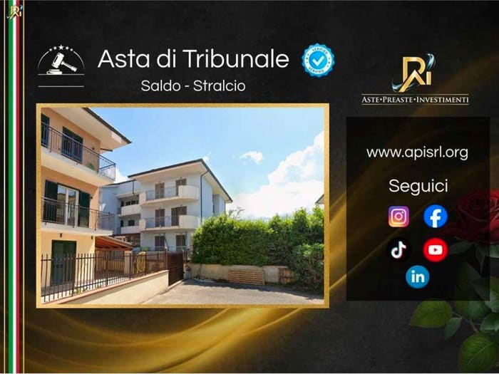 Appartamento quadrilocale in vendita in Via Silvio Liguori, Centro, Fondi