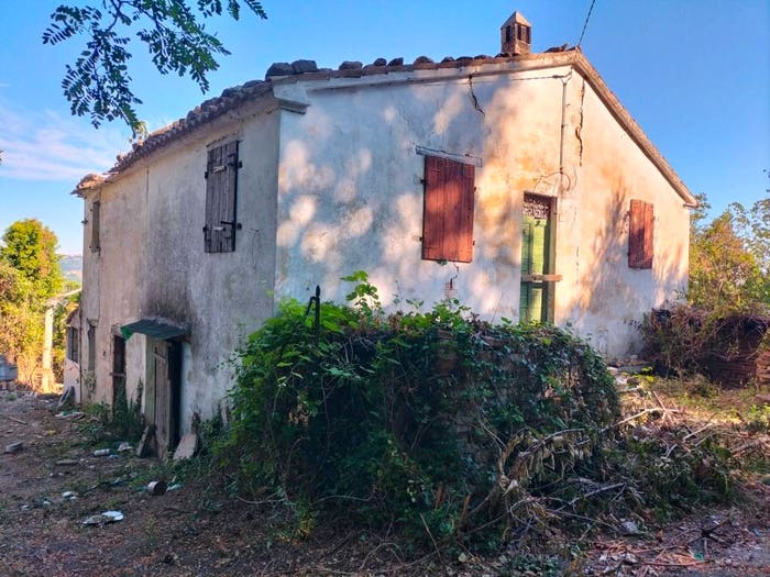 Casa con 5 locali in vendita in Via Tufi, Maiolati Spontini
