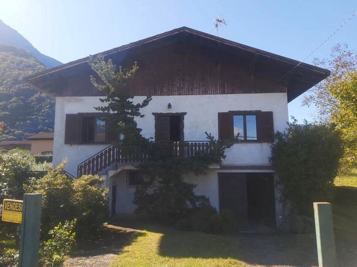 Casa con 5 locali in vendita in Via La Stradetta, Colico Piano, Colico