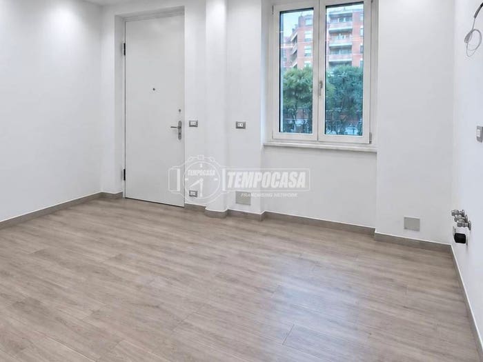 Appartamento bilocale in vendita in Via Luigi Pirandello, Centro, Caselle Torinese
