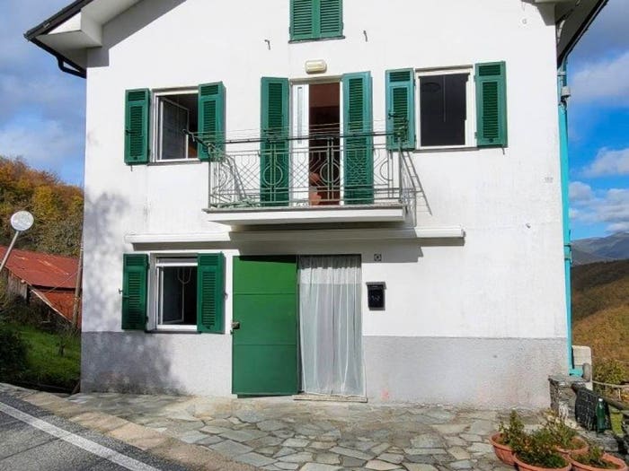 Casa trilocale in vendita in Reisoni, Fontanigorda