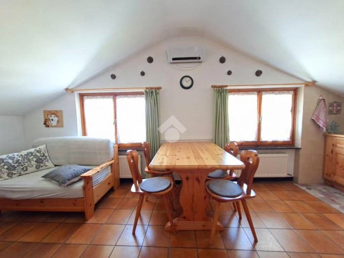 Casa trilocale in vendita in Via Giovanni XXIII, Centro, Savignone