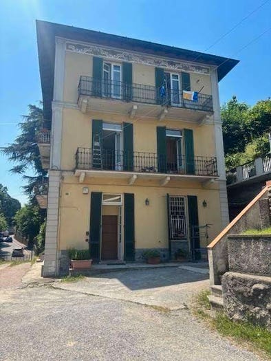 Appartamento trilocale in vendita in via Carducci, Cadorago Caslino Al Piano, Cadorago